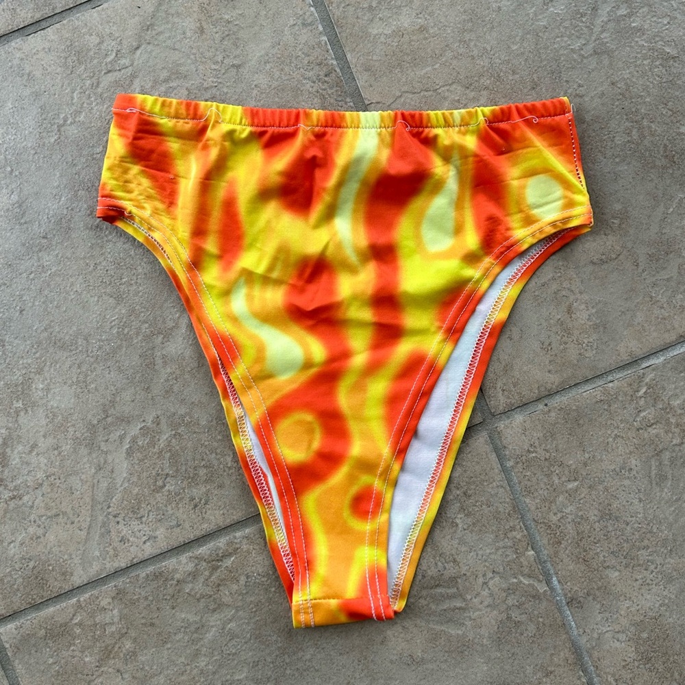 McEwan Studio Rave Bottoms